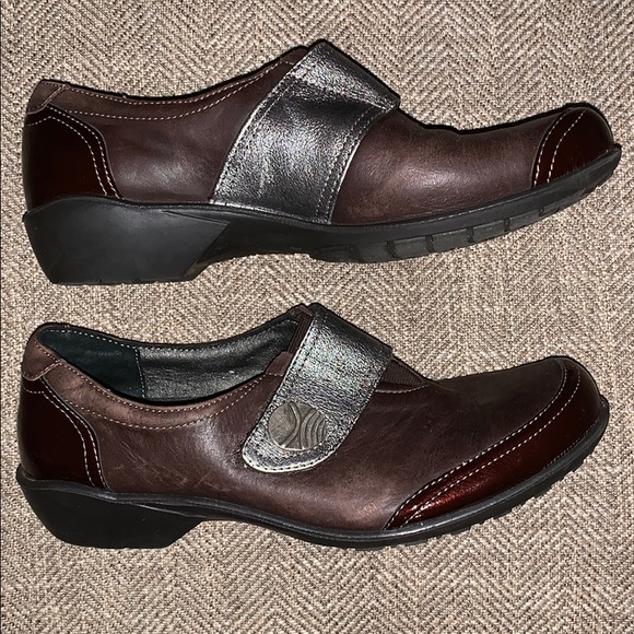 EUC Romika Shoe with Velcro adjustable Strap Sz 39 - Picture 4 of 8